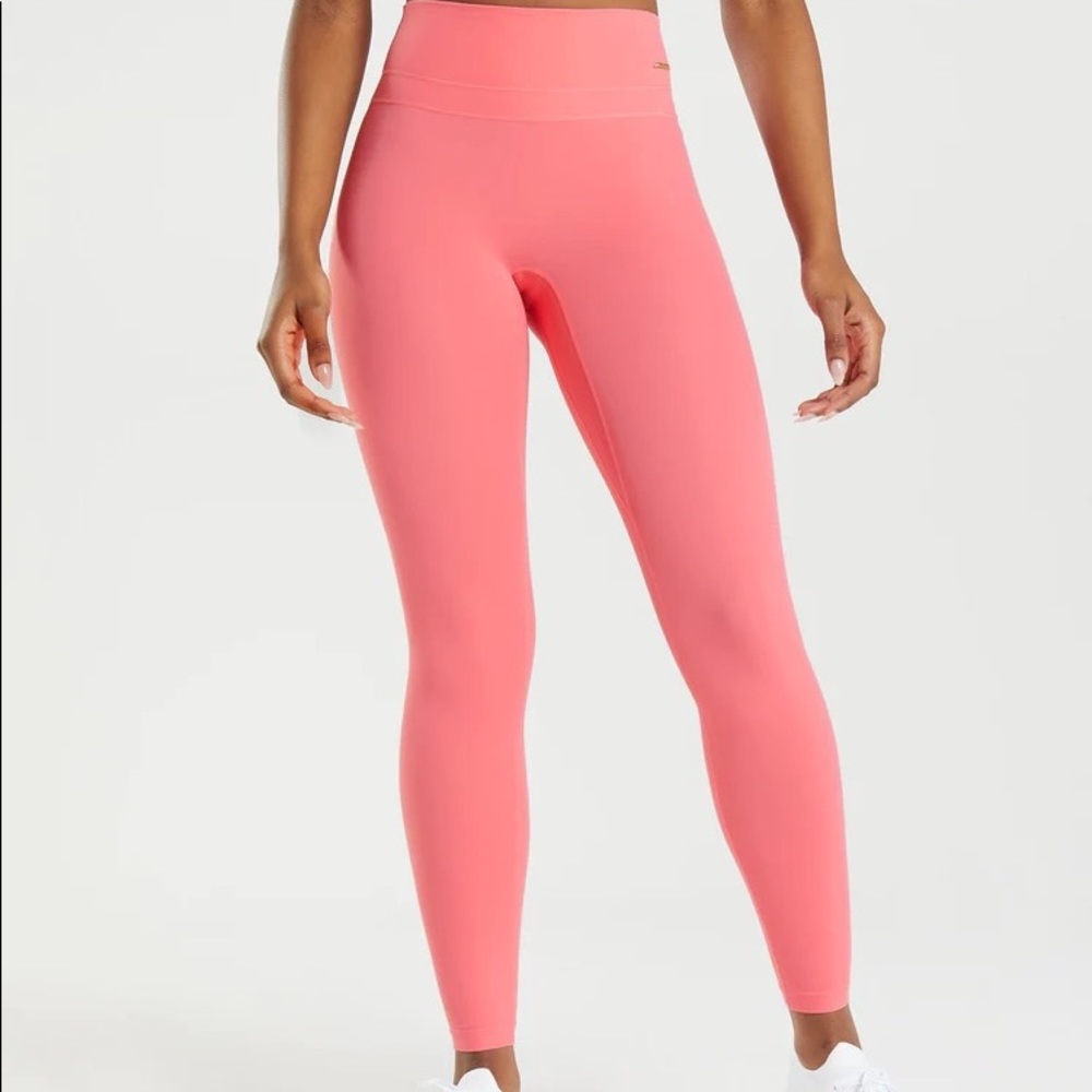 Gym shark Whitney Simmons pink Peony leggings XS worn once